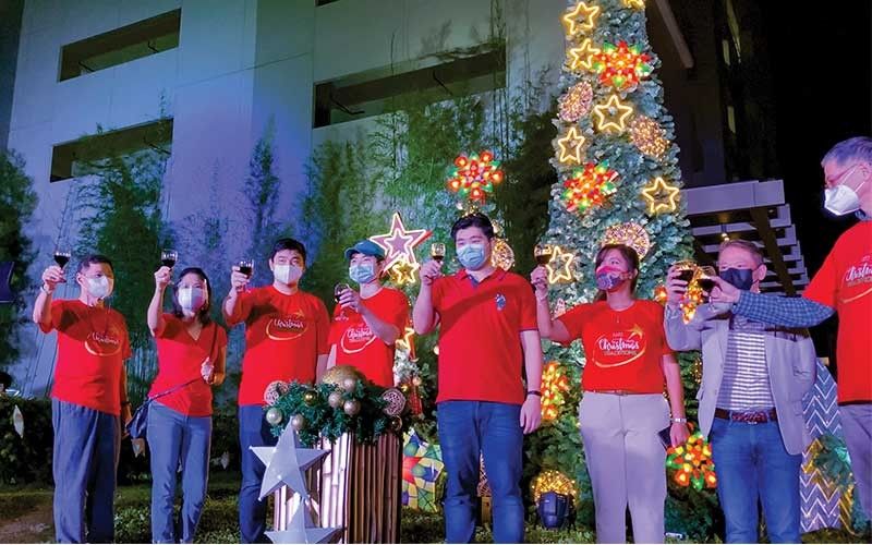 A starry Christmas with Taft Properties at Horizons 101
